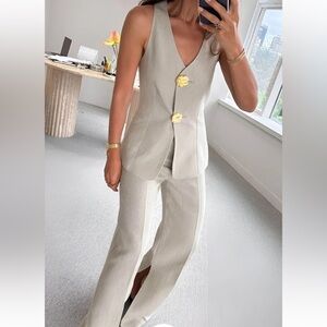 Elegant Grey Women's Pantsuit by Commense